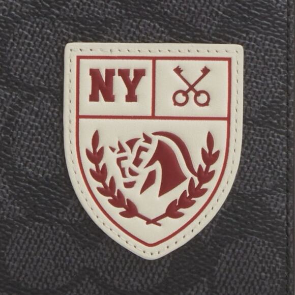 NWT Coach Passport Case Wallet CY902 Signature Canvas Patches Gunmetal/Charcoal - Picture 7 of 8